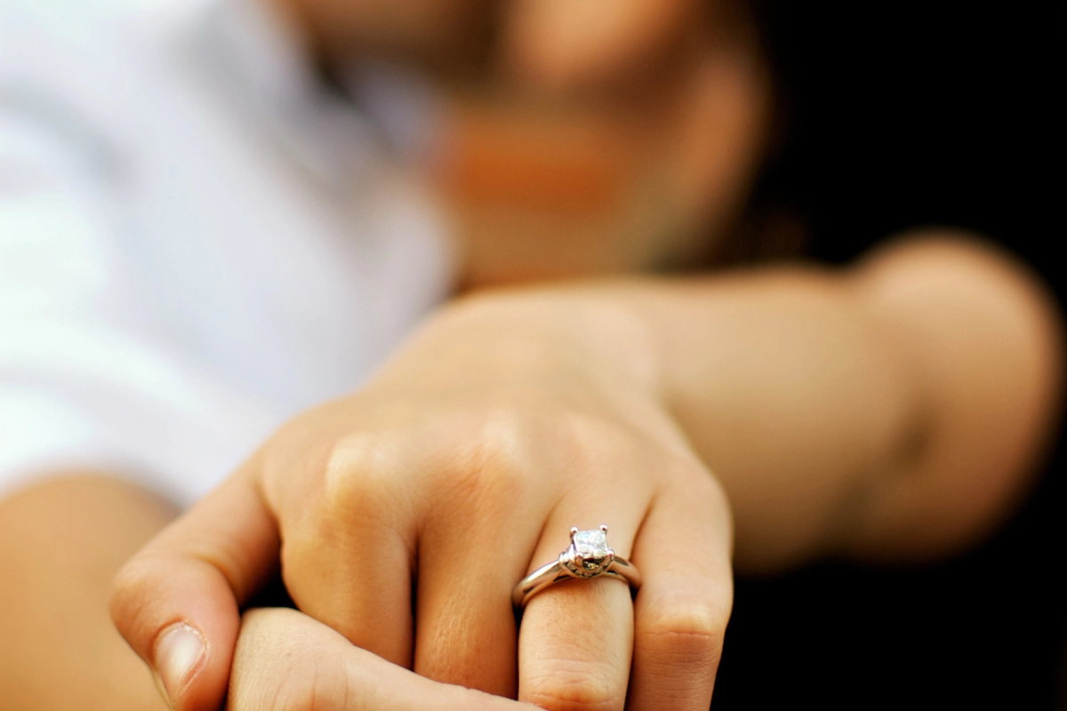 Why You Should Get Your Engagement Ring Appraised *Before* You Propose